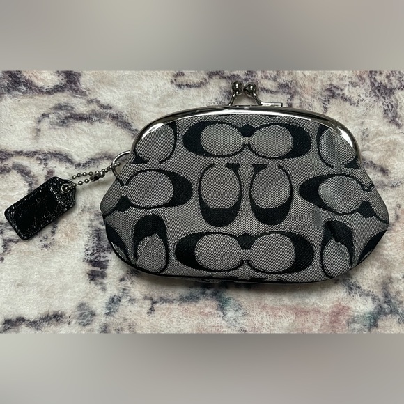 Coach Kisslock Coin Purse - Picture 2 of 5